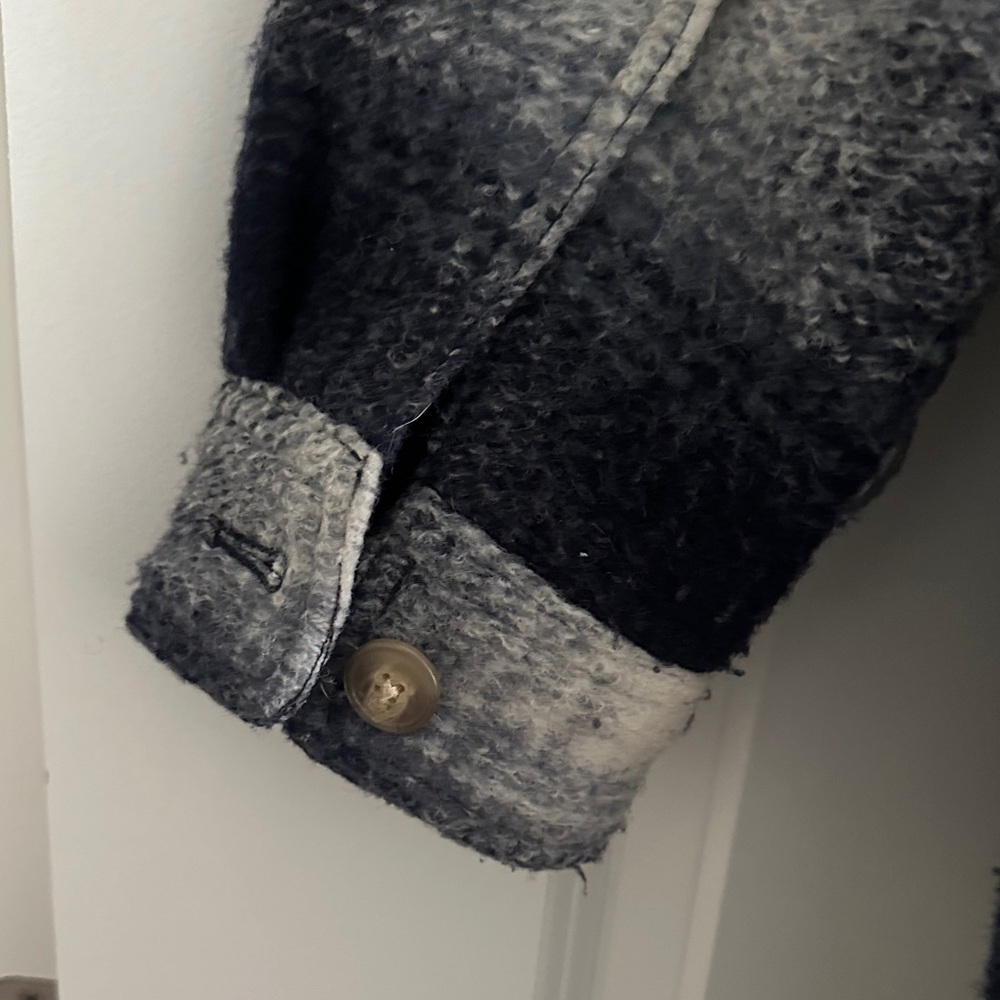 GAP Shacket - image 6